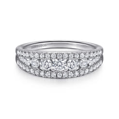 14K White Gold Graduating Diamond Wide Band Ring