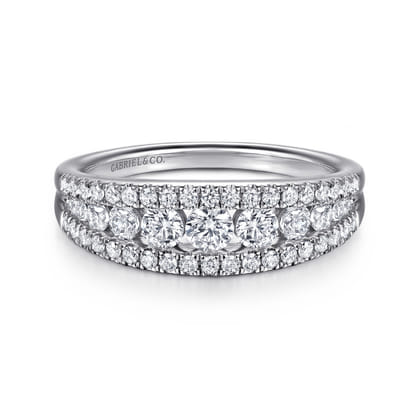 14K White Gold Graduating Diamond Wide Band Ring