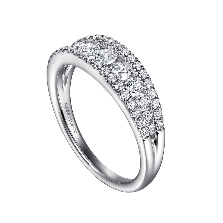 14K White Gold Graduating Diamond Wide Band Ring - 0.75 ct - Shot 3