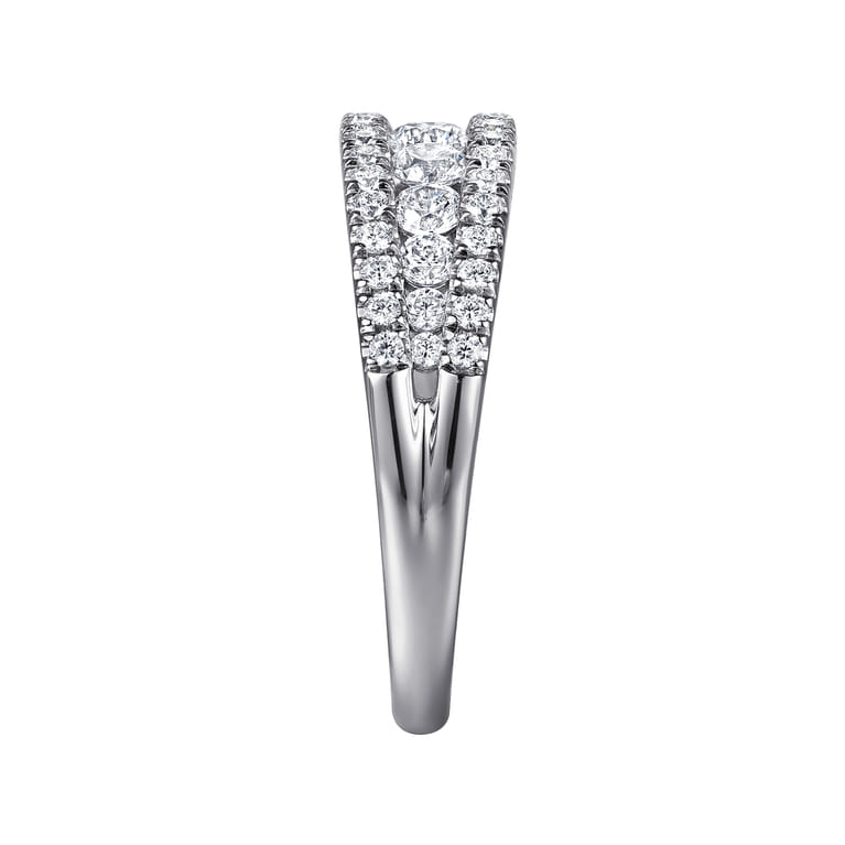 14K White Gold Graduating Diamond Wide Band Ring - 0.75 ct - Shot 4
