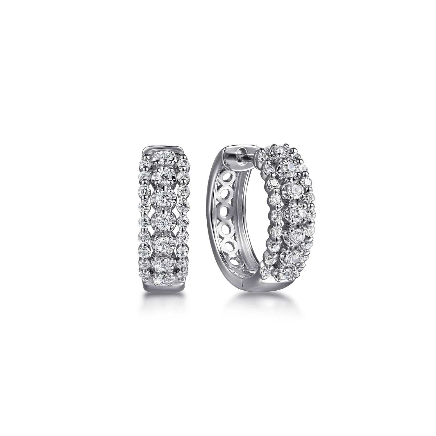 14K White Gold Multi Diamond Circle Fashion Ring @ $1800