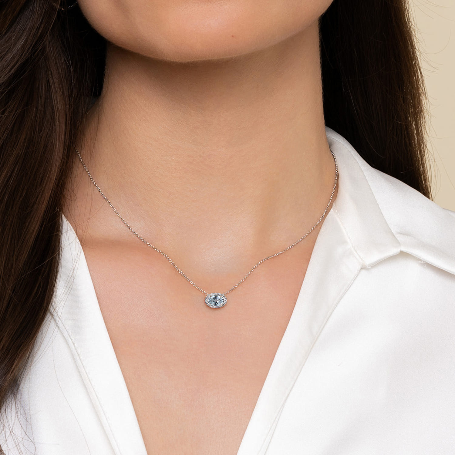 14K White Gold Oval Aquamarine and Diamond Halo Pendant Necklace - 0.14 ct - Shot 3