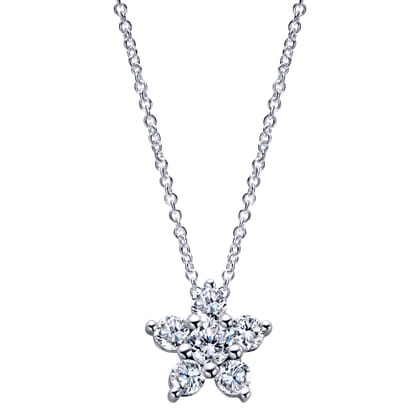 14K White Gold Pave Diamond Star Pendant Necklace
