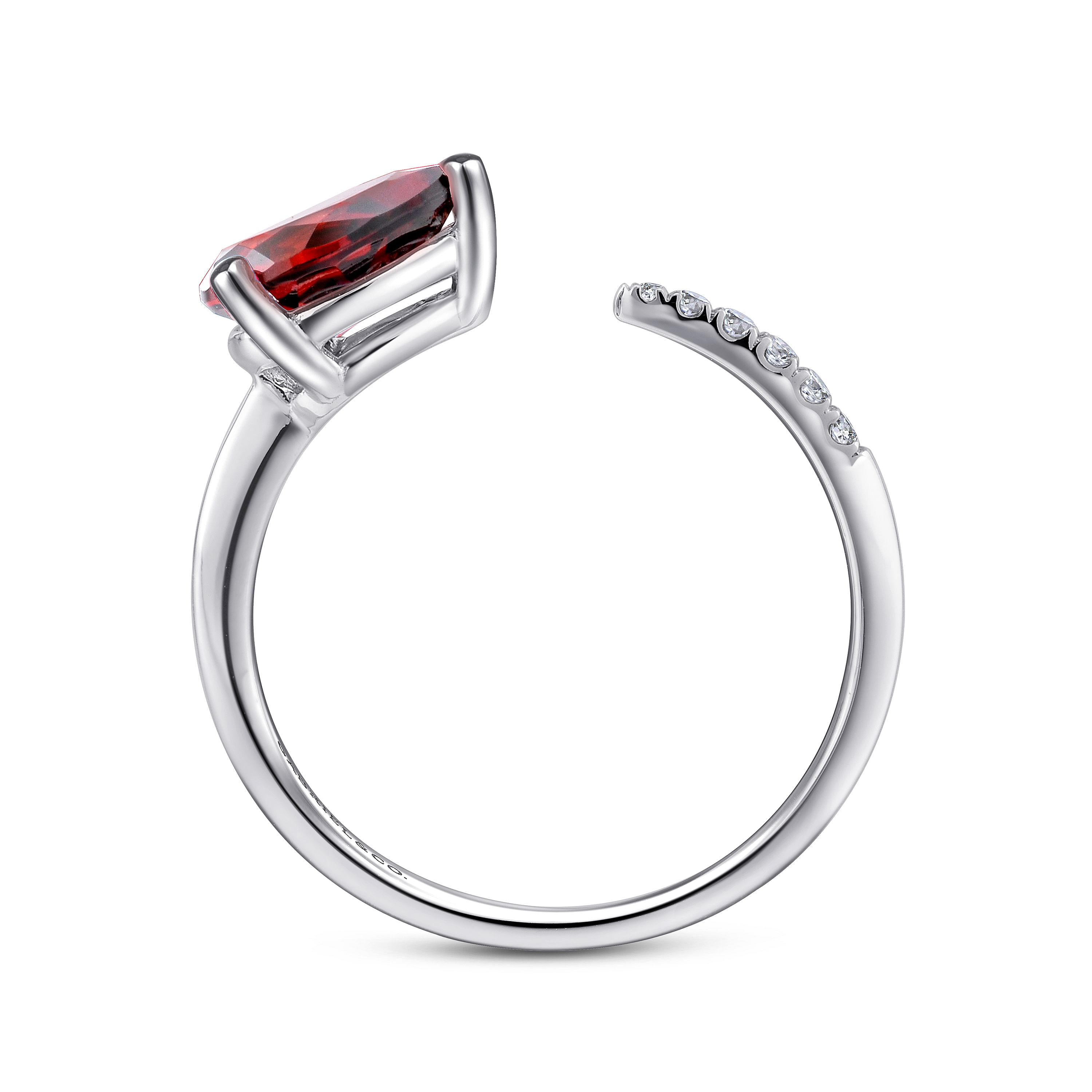 White gold ring with garnet stone discount