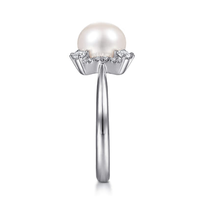 14K White Gold Pearl Ring with Diamond Halo