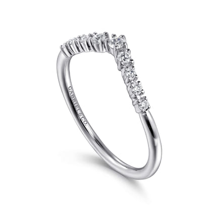 14K White Gold Prong Set Diamond Anniversary Band