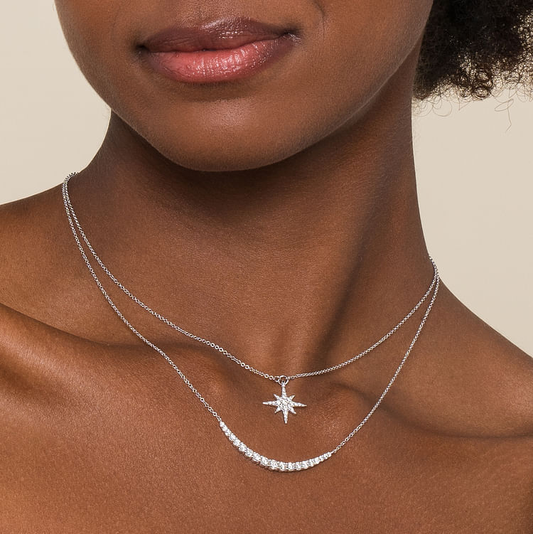 14K White Gold Prong Set Diamond Bar Necklace