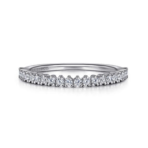 14K White Gold Round Diamond Anniversary Band