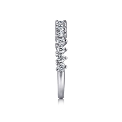 14K White Gold Round Diamond Anniversary Band