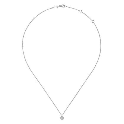 14K White Gold Round Diamond Cluster Pendant Necklace