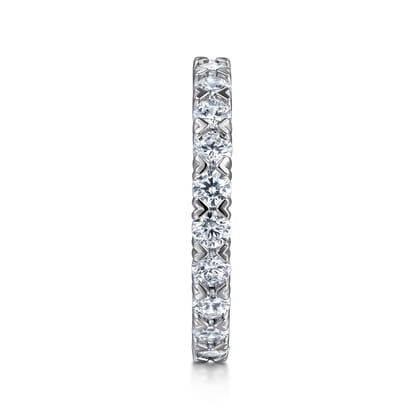 14K White Gold Round Diamond Eternity Band