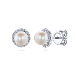 14K-White-Gold-Round-Diamond-Halo-Pearl-Stud-Earrings1