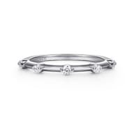 14K White Gold Round Diamond Station Anniversary Band