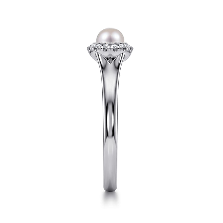 14K White Gold Round Pearl and Diamond Halo Ring - 0.07 ct - Shot 4