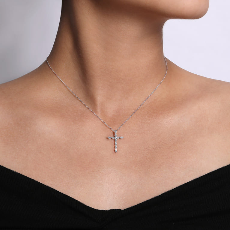 14K White Gold Segmented Diamond Cross Necklace - 0.15 ct - Shot 3
