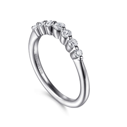 14K White Gold Share Prong Diamond Anniversary Band