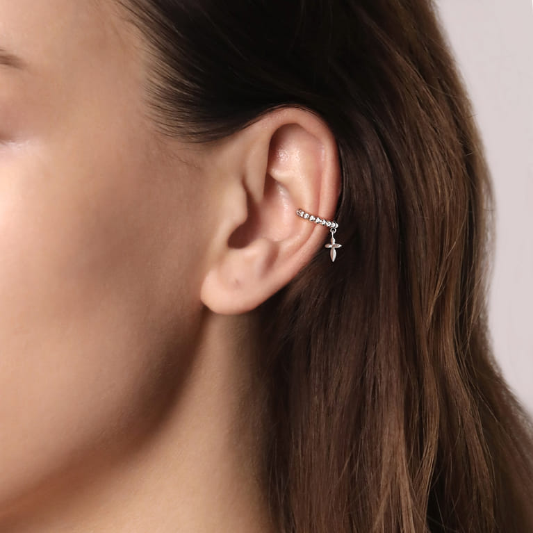 14K White Gold Single Bujukan Ear Cuff with Cross Charm - Shot 3