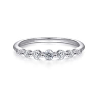 14K White Gold Single Prong Diamond Ring