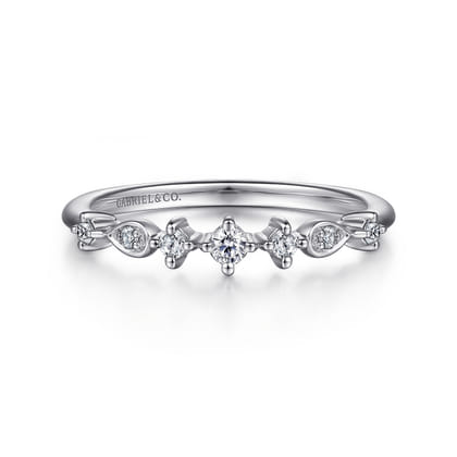 14K White Gold Single Prong Diamond Station Ring