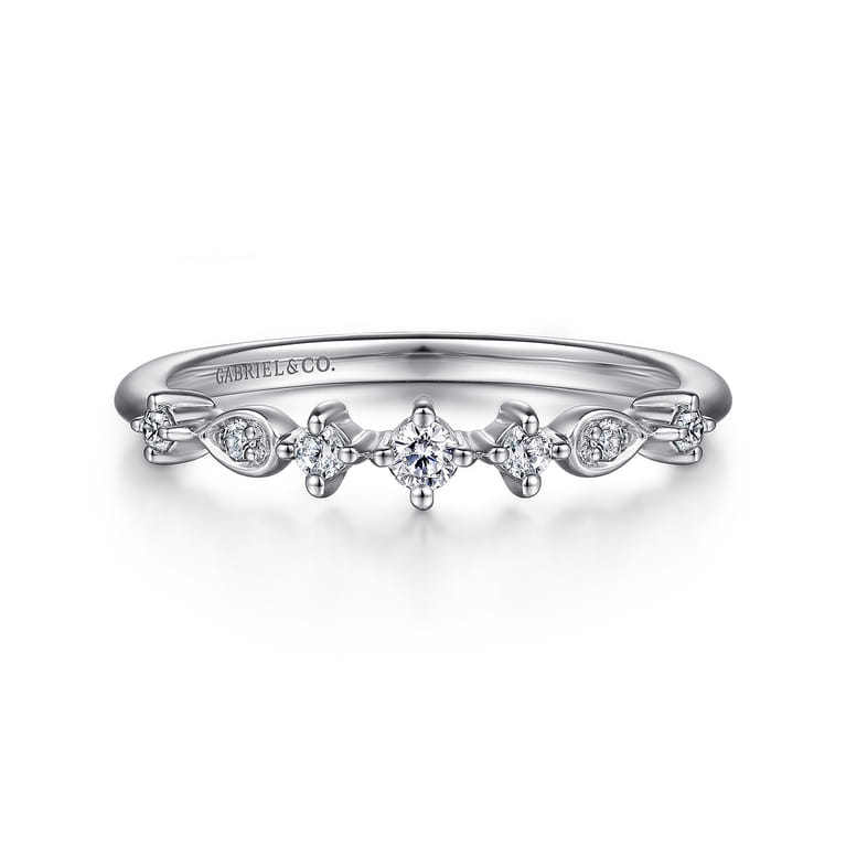 14K White Gold Single Prong Diamond Station Ring - 0.15 ct - Shot 1