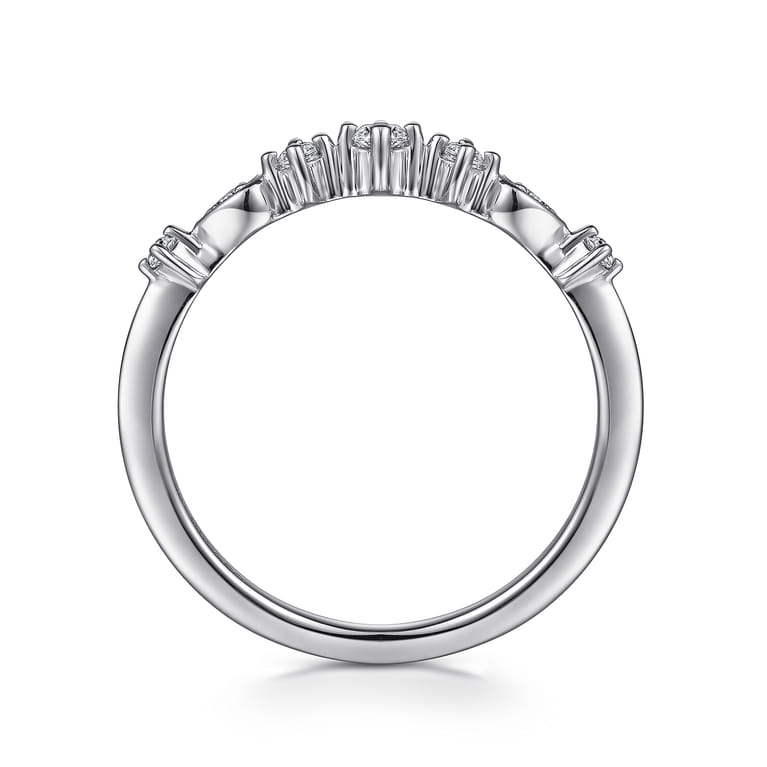 14K White Gold Single Prong Diamond Station Ring - 0.15 ct - Shot 2