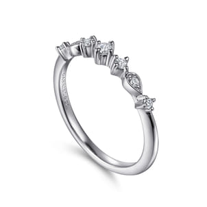 14K White Gold Single Prong Diamond Station Ring