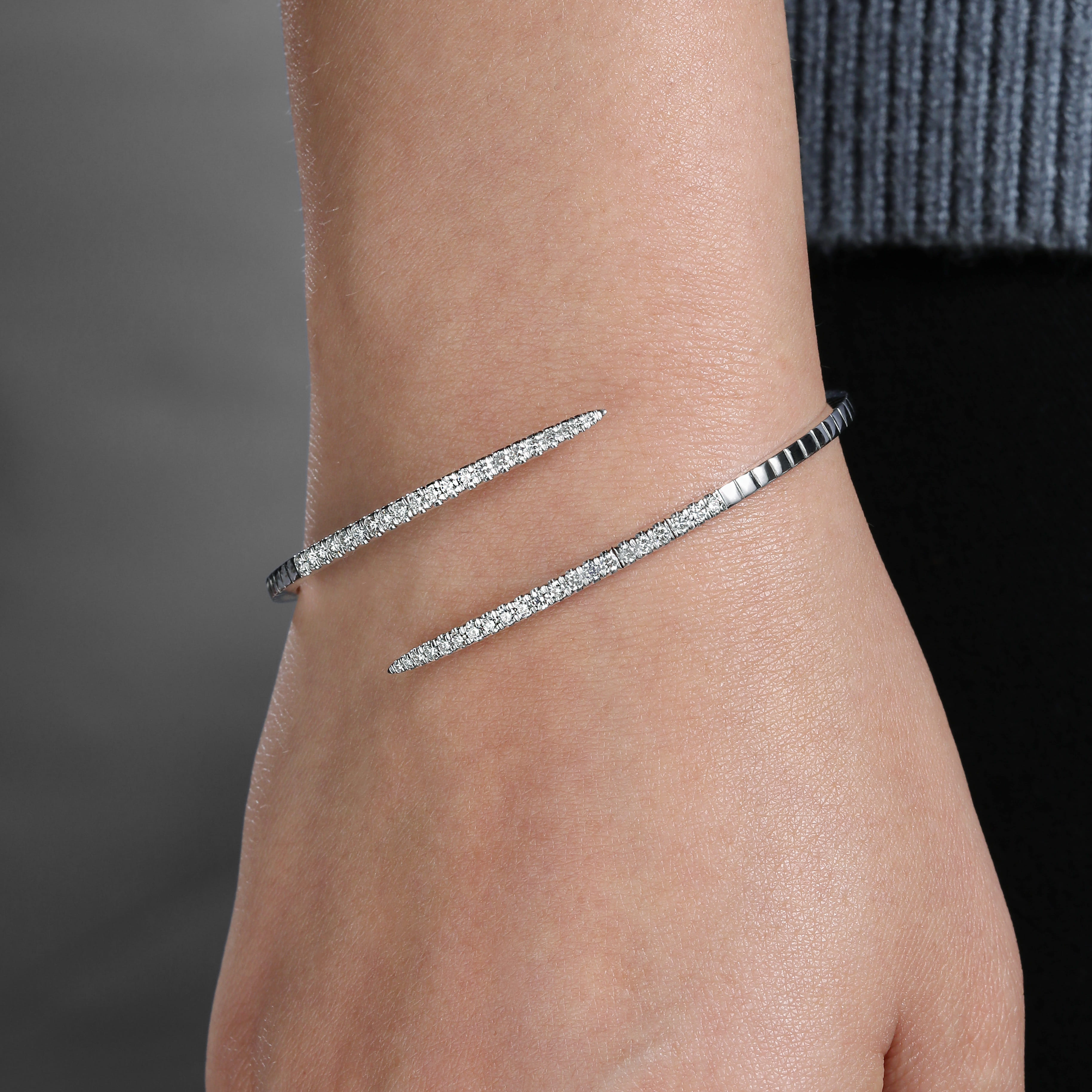 14K White Gold Split Bypass Diamond Bangle - 0.9 ct - Shot 4
