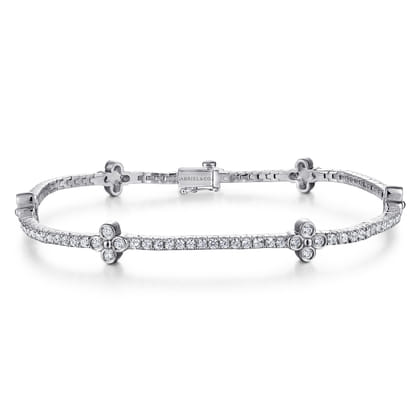 14K White Gold Tennis Bracelet with Quatrefoil Diamond Stations