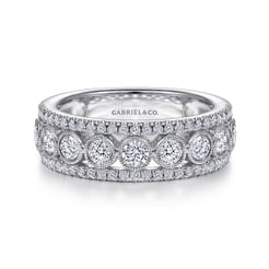 14K White Gold Three Row Diamond Band