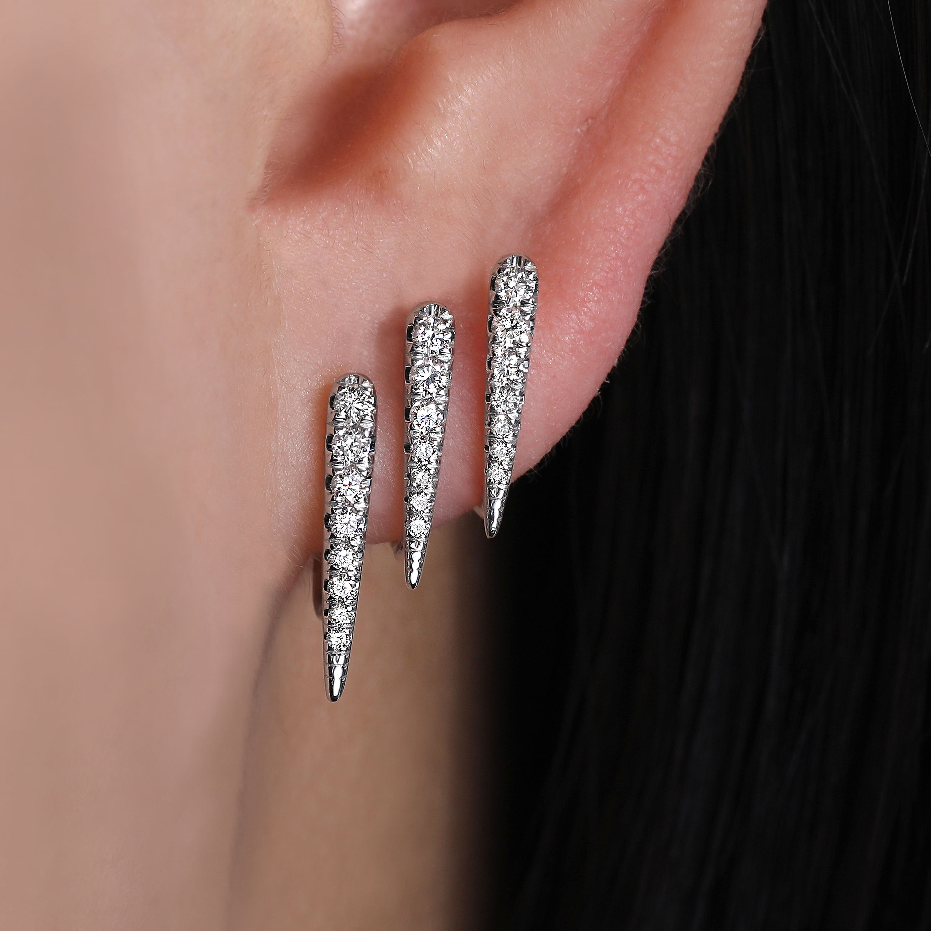 14K-White-Gold-Three-Row-Diamond-Bar-Stud-Earrings2