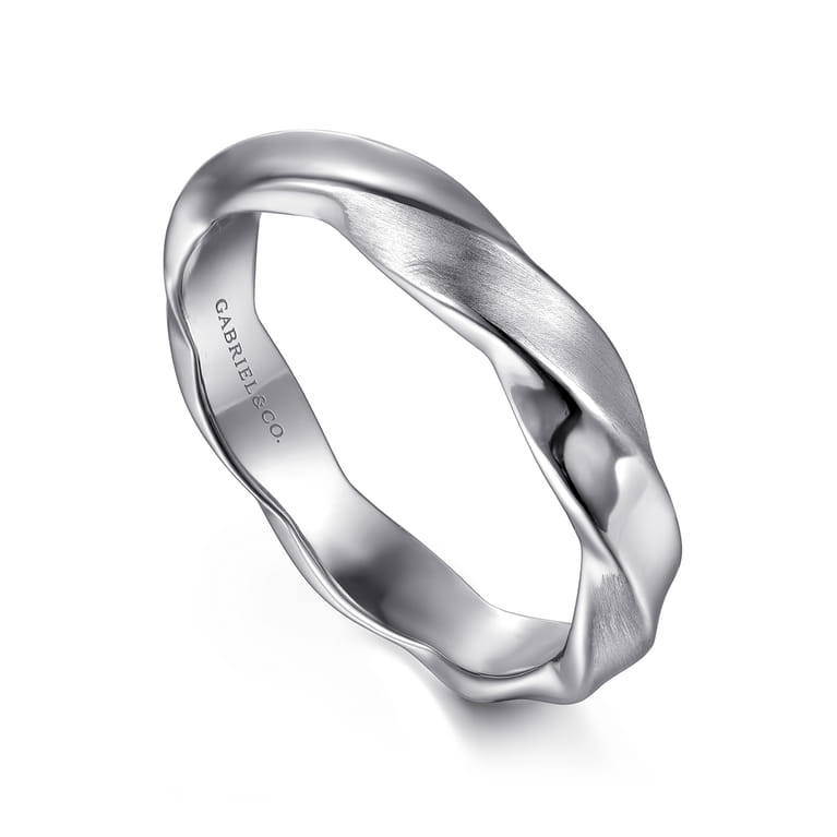 14K White Gold Twisted Men's Ring - Shot 3