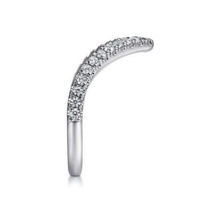 14K White Gold V Curved Diamond Anniversary Band