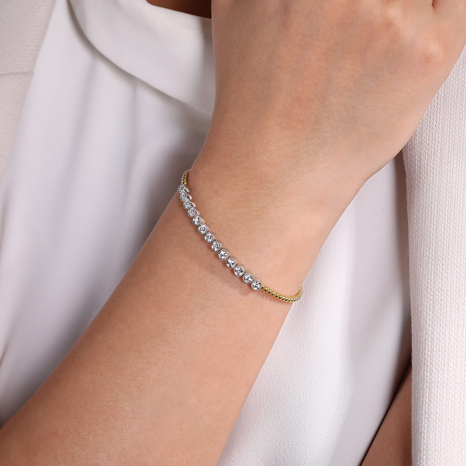 14K White Yellow Gold Bujukan Cuff Bracelet with Bezel Set White Gold Diamonds - 1 ct - Shot 4