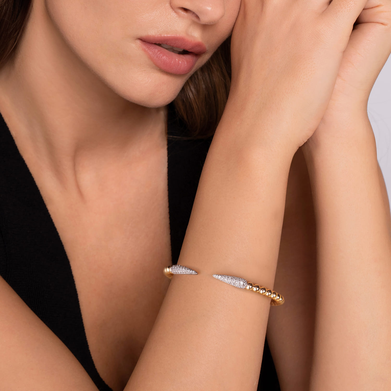 14K White  Yellow Gold Bujukan and Diamond Spike Split Bangle Bracelet - 0.75 ct - Shot 4