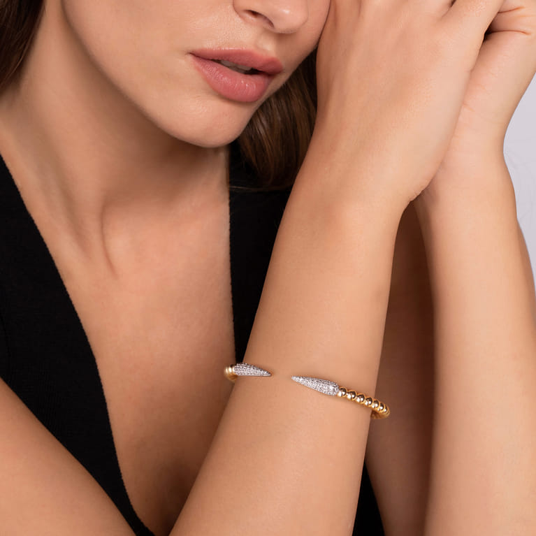 14K White  Yellow Gold Bujukan and Diamond Spike Split Bangle Bracelet - 0.75 ct - Shot 4