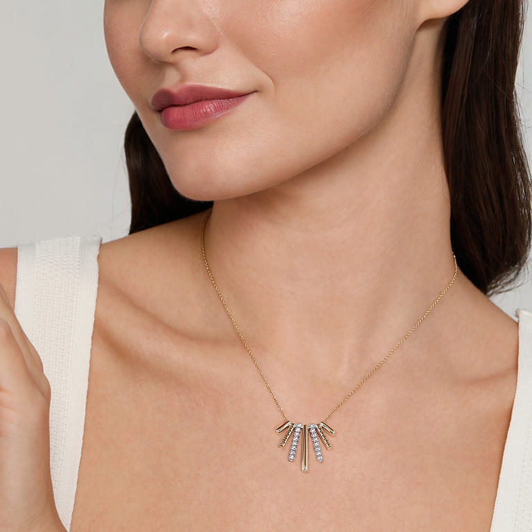 14K White  Yellow Gold Diamond Pendant Necklace - 0.35 ct - Shot 4