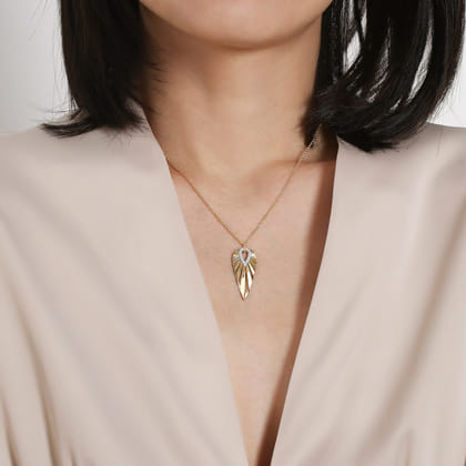 14K White  Yellow Gold Diamond and Diamond Cut Pendant Necklace