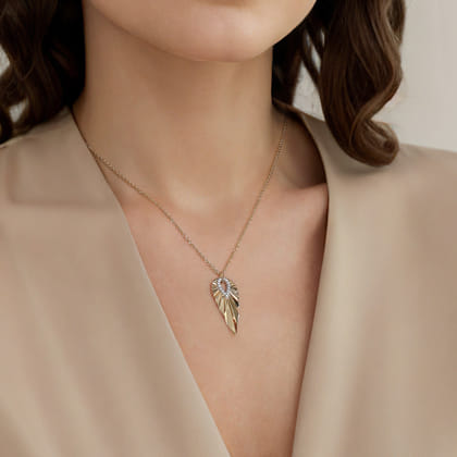 14K White  Yellow Gold Diamond and Diamond Cut Pendant Necklace