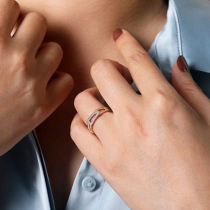 14K White-Yellow Gold Hampton Link Ring with Diamond Station