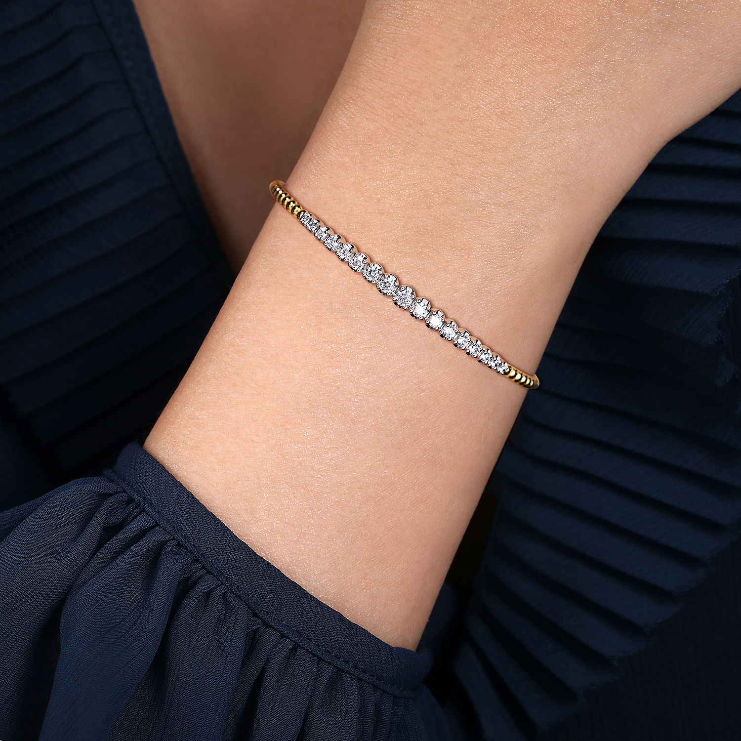 14K White And Yellow Gold Diamond Bujukan Bangle | Shop 14k Yellow ...