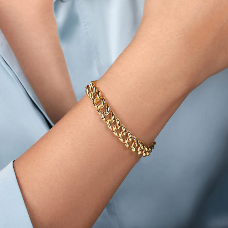 14K Yellow Gold 10mm Hollow Cuban Link Tennis Bracelet - Shot 3