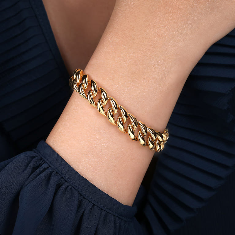 14K Yellow Gold 12mm Hollow Cuban Link Tennis Bracelet - Shot 3