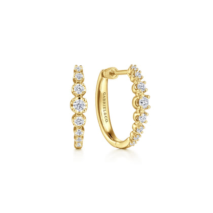 14K Yellow Gold 20mm Buttercup Set Diamond Classic Oval Hoop Earrings