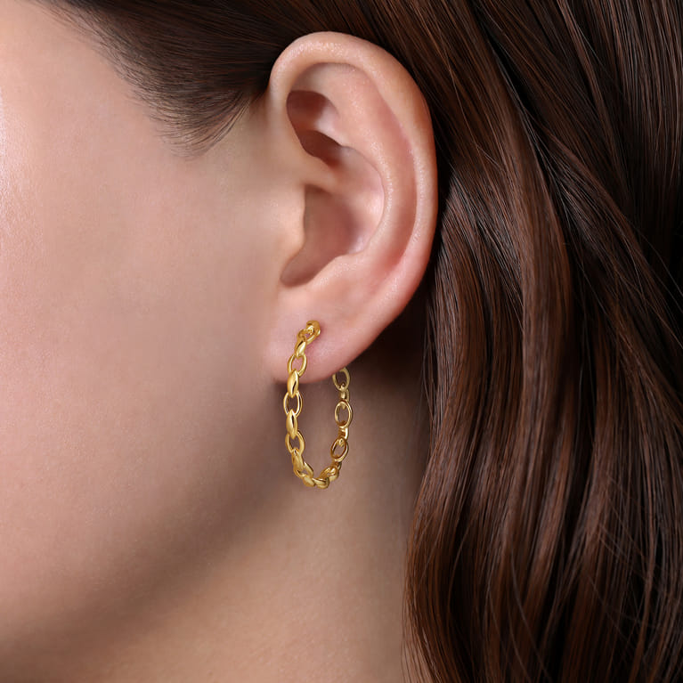 14K Yellow Gold 30mm Chain Pattern Hoop Earrings - Shot 2