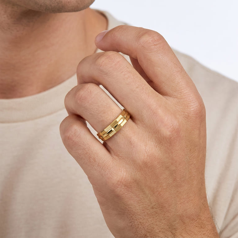 14K Yellow Gold 6mm Men's Ring Brush Finish in Satin Finish - Shot 5