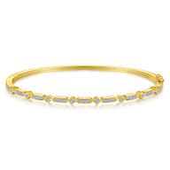 14K Yellow Gold Alternating Geometric Stations Diamond Bangle