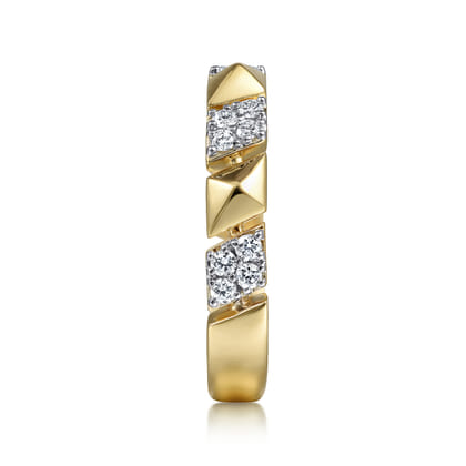 14K Yellow Gold Alternating Pave Diamond and Pyramid Ring