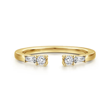 14K Yellow Gold Baguette and Round Open Diamond Anniversary Band