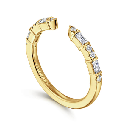 14K Yellow Gold Bar Set baguette and U Setting Round Diamond Open Anniversary Band