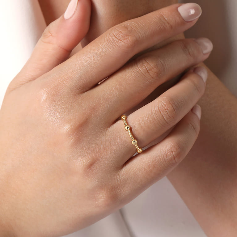 14K Yellow Gold Bujukan Ball Station Stackable Ring - Shot 5